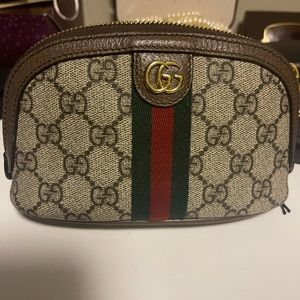 Authentic Gucci small make up bag